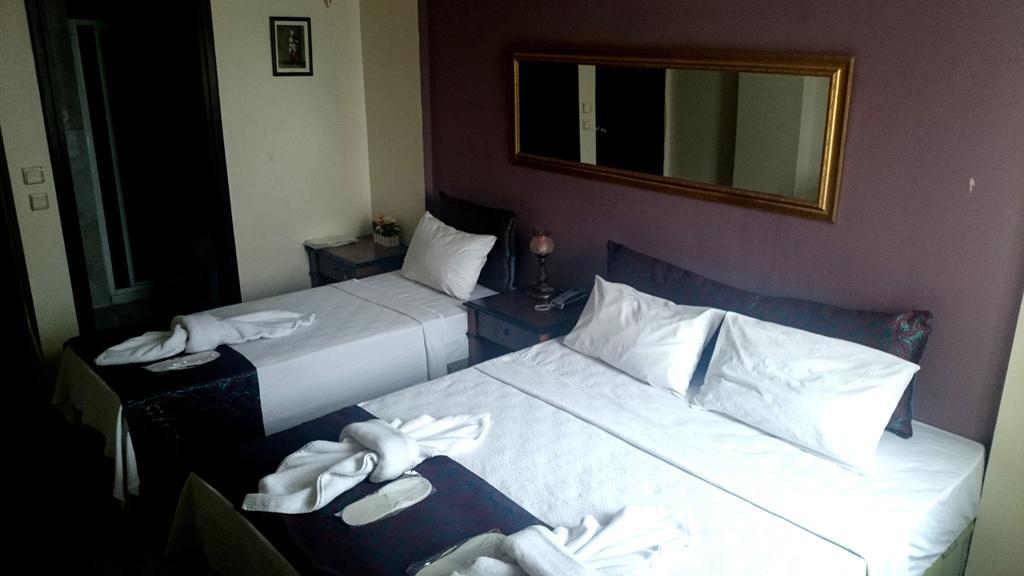 איסטמבול Esra Sultan Petrol Hotel חדר תמונה