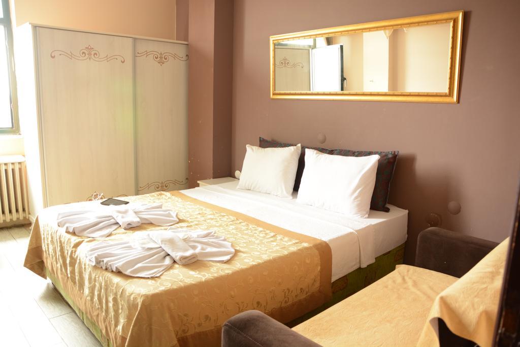 איסטמבול Esra Sultan Petrol Hotel מראה חיצוני תמונה