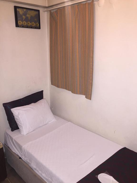 איסטמבול Esra Sultan Petrol Hotel מראה חיצוני תמונה