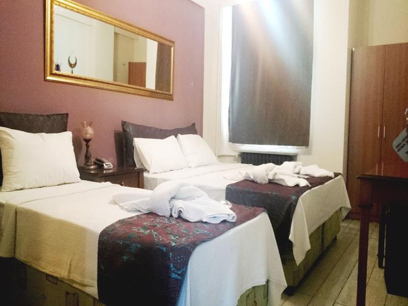 איסטמבול Esra Sultan Petrol Hotel מראה חיצוני תמונה