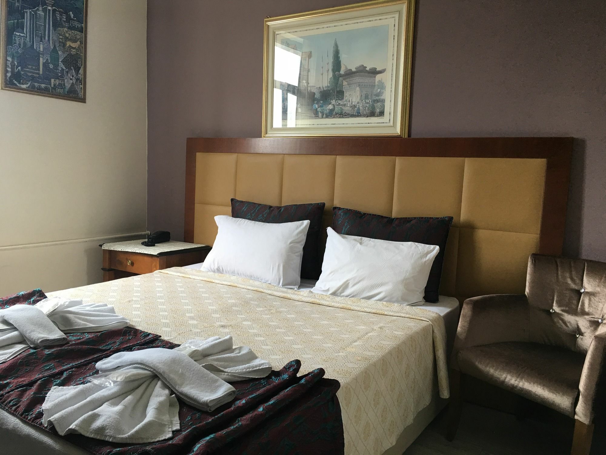 איסטמבול Esra Sultan Petrol Hotel מראה חיצוני תמונה